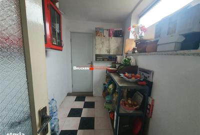 Casă cu 4 camere în Central - 11