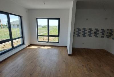 Casă individuală cu 4 camere cu Teren 500 Mp în Exterior Nord - 3