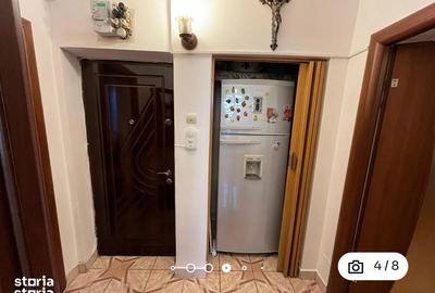 Apartament cu 3 camere semidecomandat în Craiovei - 4