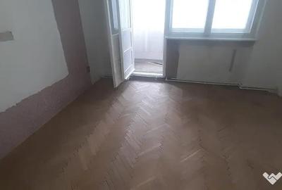 Apartament cu 2 camere semidecomandat în Central - 3