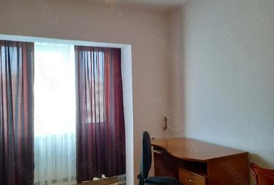 Vand garsoniera confort unu complet renovata ?i utilata,zona frumoasa ?i lini?tita. Pre? 37000 euro. - 1