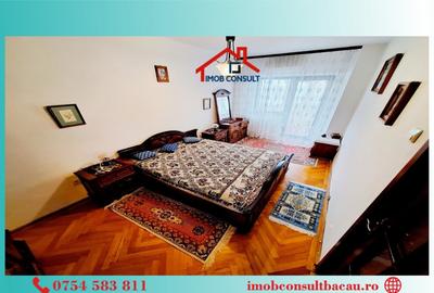 Apartament cu 2 camere decomandat în Central - 3