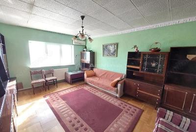 Apartament cu 3 camere decomandat în Unirii Nord - 3