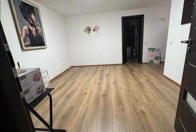 Apartament cu 4 camere decomandat în Decebal - 1