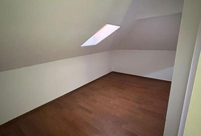 Apartament cu 4 camere în Decebal - 1