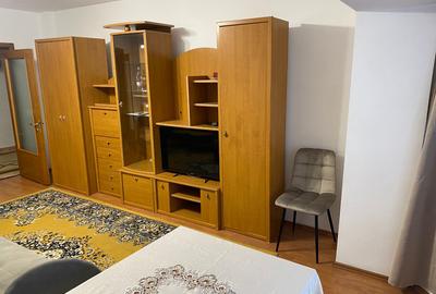 Apartament cu 3 camere decomandat în Stadion - 8