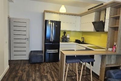 Apartament 3 camere de inchiriat Carrefour Bratianu - 1
