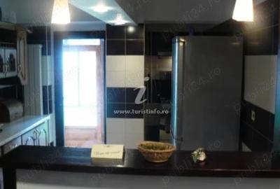 Apartament cu 3 camere decomandat în Slănic-Moldova - 2