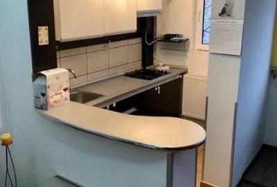 Titan Metrou,et.2/10,Amenajata, mobilata,Liibera - 3