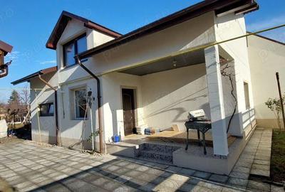 Casă cu 2 camere cu Teren 650 Mp în Bujac - 6