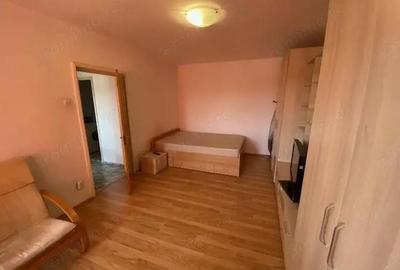 Apartament cu 2 camere decomandat în Colentina
