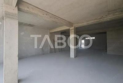 Spațiu comercial, de 116 mp, în Central - 3