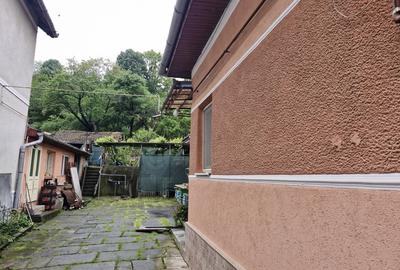 Casa frumoasa - zona linistita - 2