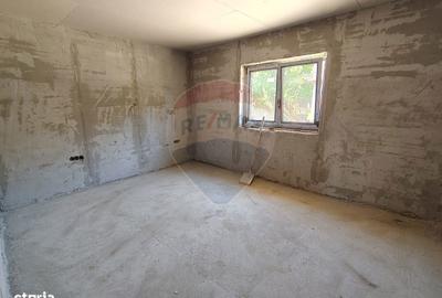 Casă cu 4 camere cu Teren 500 Mp în Central - 9