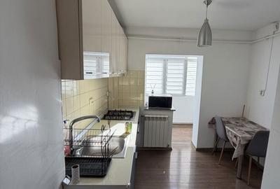 Apartament cu 2 camere decomandat în Calea București - 6