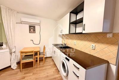 Apartament cu 2 camere decomandat în Soarelui