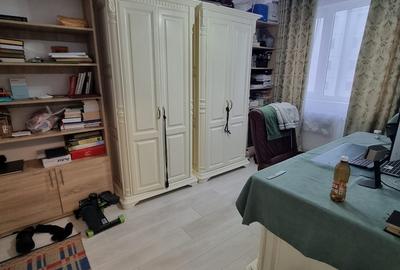 Apartament cu 3 camere decomandat în Pantelimon