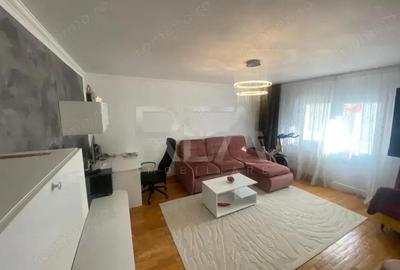 3 Camere Sebastian