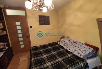 Apartament cu 3 camere decomandat în Mărășești - 10