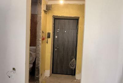 Garsonieră decomandată în Titan - 5