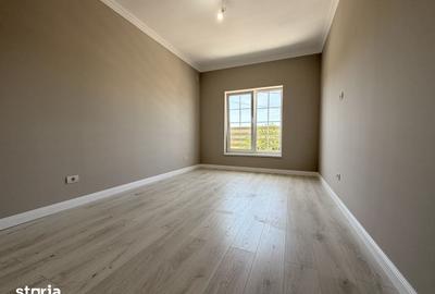 Casă cu 5 camere cu Teren 300 Mp în Giroc - 13