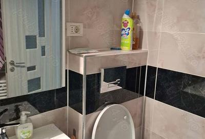 Apartament de vanzare - 3