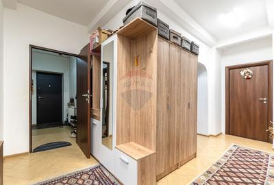 Casă individuală cu 8 camere cu Garaj în Ozun - 8