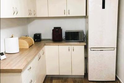 2 Case renovate, gata de mutat. Zona Vulcan - 8