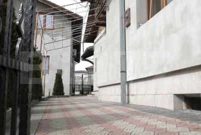 Casă cu 5 camere cu Teren 296 Mp în Micro 4 - 14