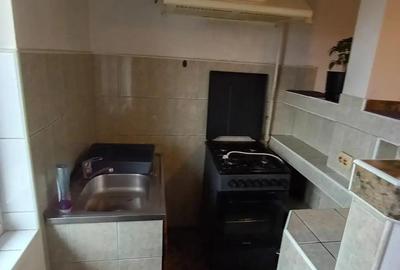 Apartament cu 3 camere decomandat în Lunei - 20