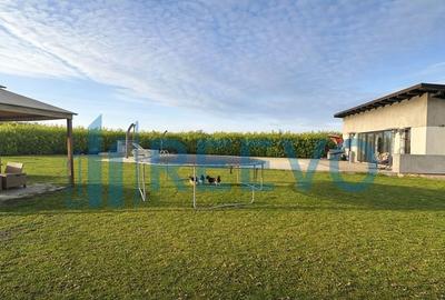 Proprietate pentru investi?ie cu Piscina in Hemeiu? - 13