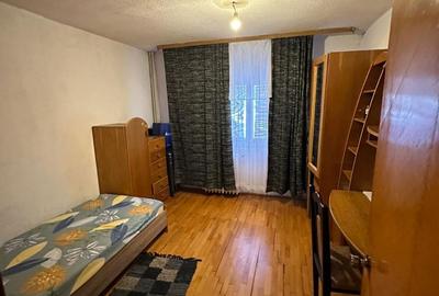 Apartament cu 4 camere decomandat în Văcăresti - 7
