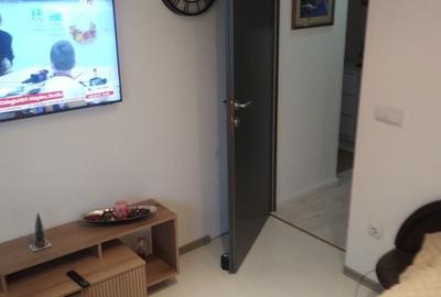 Apartament cu 2 camere decomandat în Central - 2