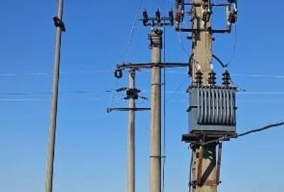 Vând casă de locuit și spații producție. Fosta fabrică de lapte din Moldova Nouă Vând casă de locuit și spații producție. Fosta fabrică de lapte din Moldova Nouă - 3