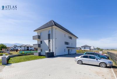 Garsonieră deosebita la mansarda, 34 mp, terasa, parcare, panorama Piatra Mare - 11