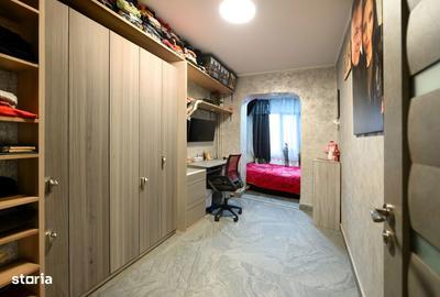 Apartament cu 3 camere, mobilat în Trivale