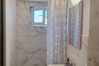 Garsonieră decomandată în Central - 8