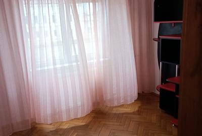 Apartament cu 4 camere în Central - 7