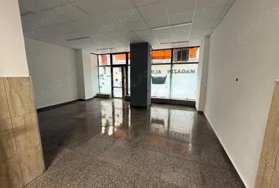 Spațiu comercial, de 60 mp, în Gării - 5