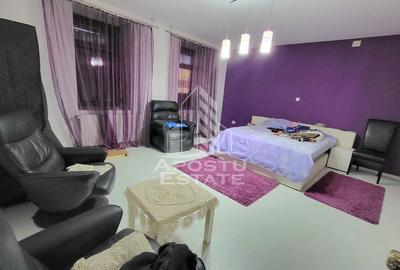 Casă cu 5 camere cu Canalizare în Peciu Nou - 11