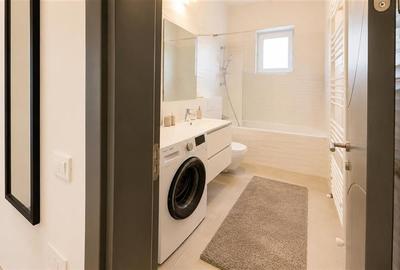 Apartament cu 2 camere semidecomandat în Tractorul - 5