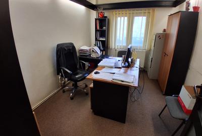 Apartament cu 4 camere decomandat, mobilat în Păcurari - 3