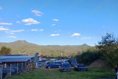 Teren de 2800 mp, în Central - 6