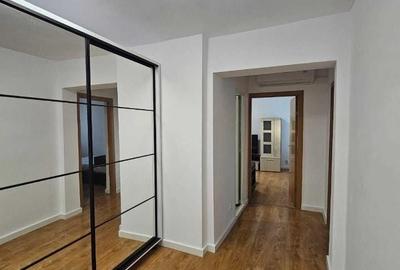 Apartament 3 camere decomandat Bd. Independentei - 3