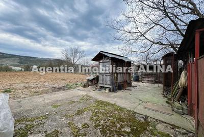 Casă cu 2 camere cu Teren 2086 Mp în Sântuhalm - 7