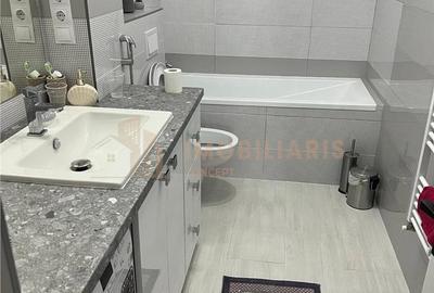 Apartament 3 camere zona Centrul Vechi - 1