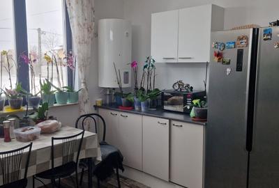 Casă cu 4 camere în Central - 7
