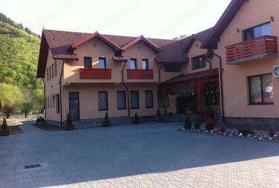 Disponibila de REVELION cabana complet echipat #259; de #238;nchiriat #238;n Muntii Calimani - 1