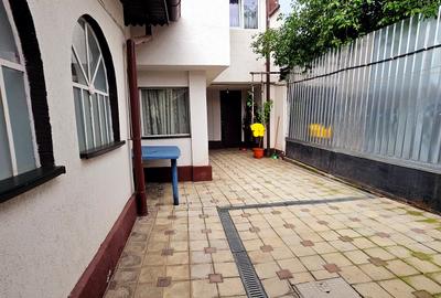 Bucurestii Noi | Casa individuala P+E cu 5 camere si pod | Curte,garaj si anexe - 5