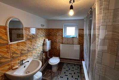 Casă cu 4 camere în Ceauru - 1